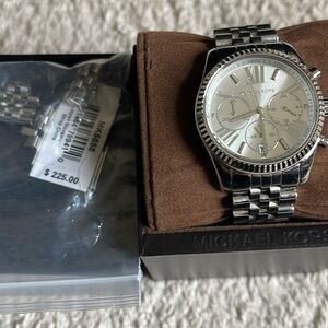 Michael Kors, silver watch